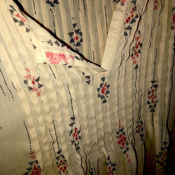 Top - Picture 3 of 4